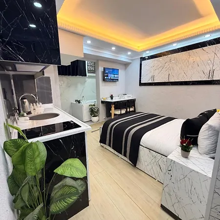 Taksim Larissa House *