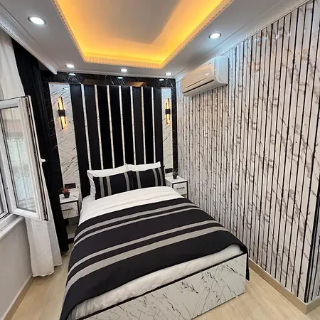 فندق Taksim Larissa House اسطنبول