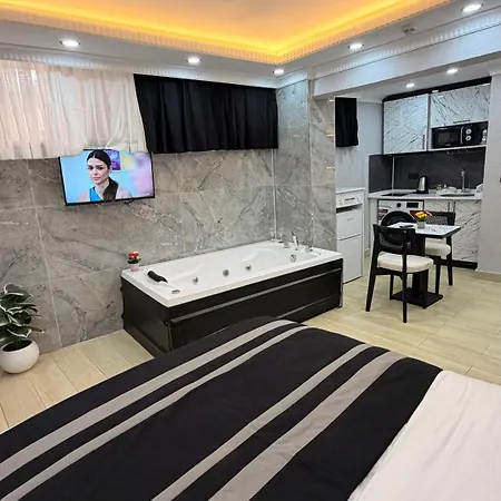 Hotel Taksim Larissa House *