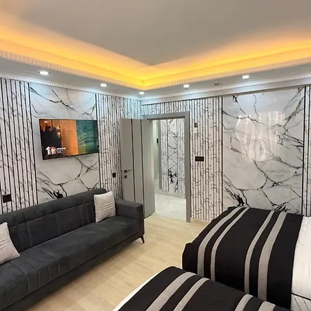 Taksim Larissa House *