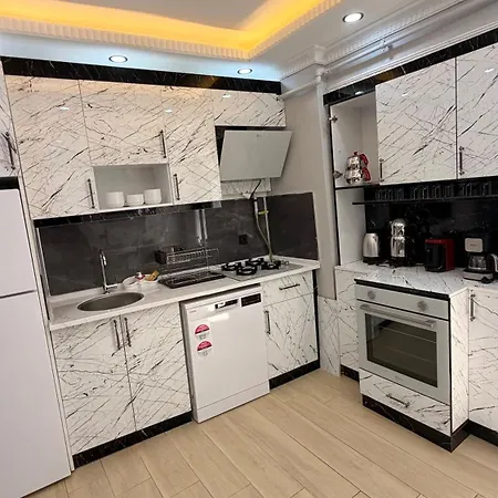 Hotel Taksim Larissa House