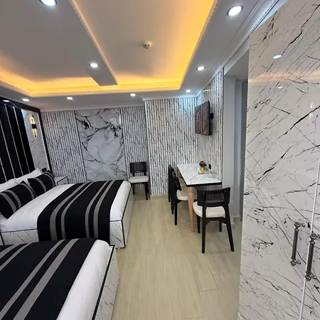 Taksim Larissa House *