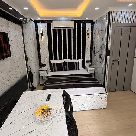 Taksim Larissa House فندق اسطنبول