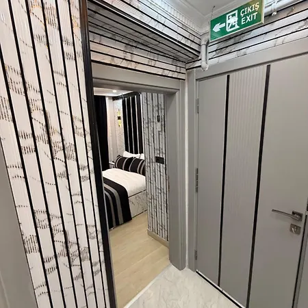 Taksim Larissa House Hotel