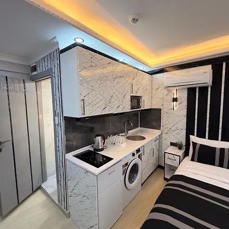 Hotel Taksim Larissa House *